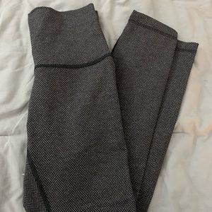 Lululemon Herringbone High Rise Wunder Unders